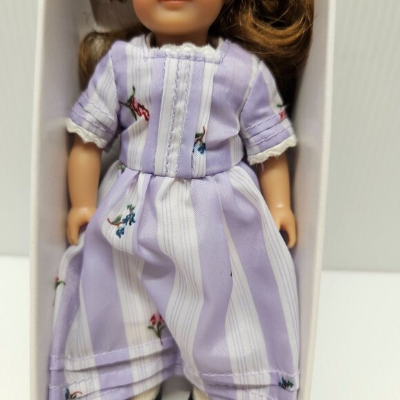 American Girl Felicity Mini Doll 6 Inches In Lavender Traveling Gown Box No Book - Picture 5 of 7